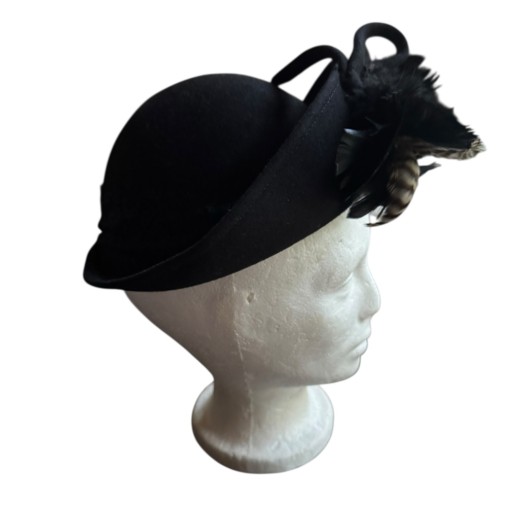 1940s Belvedere, Made In Usa, 100% Wool Feather Embellished Lace Hat